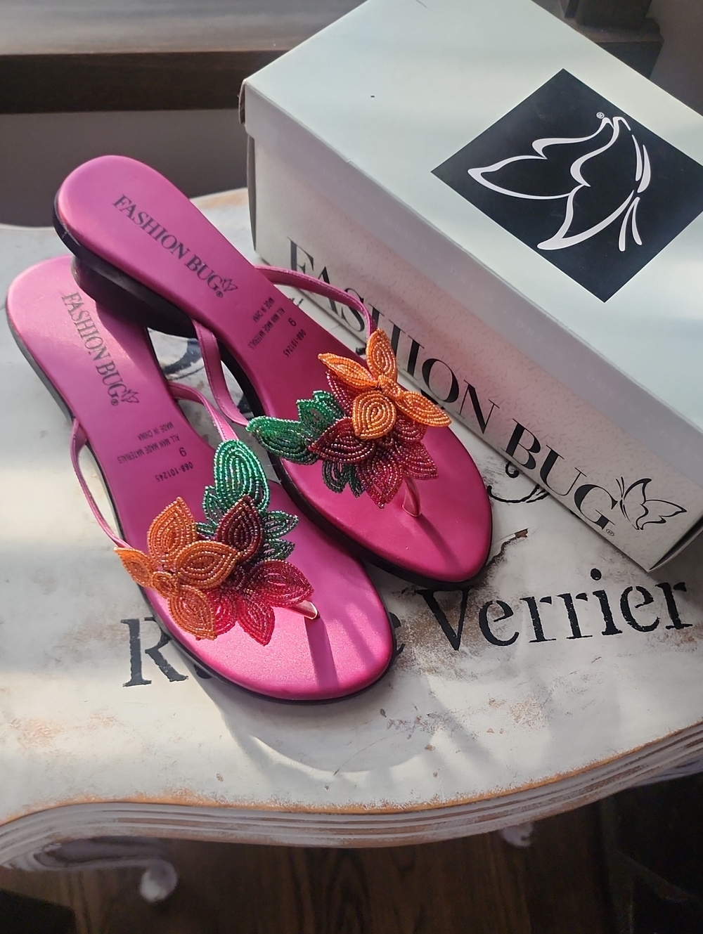 NIB Bright Pink Floral Beaded Slingback Sandals Size 9